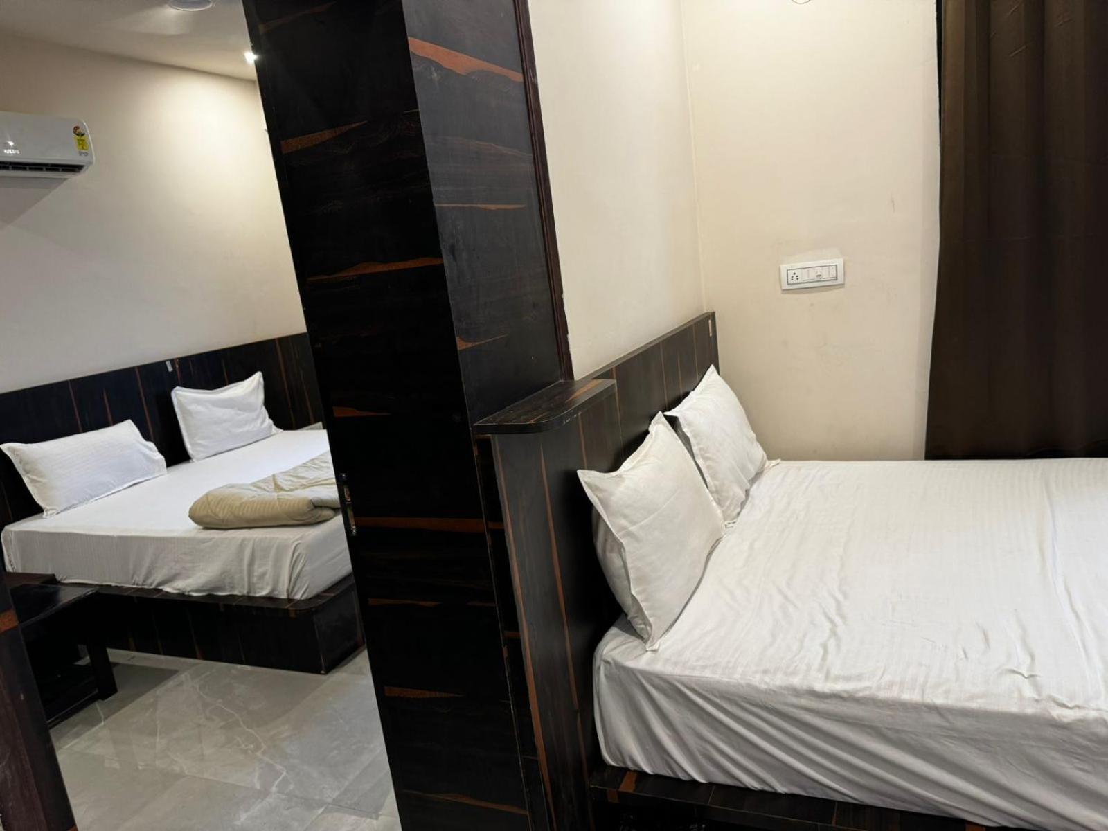 Hotel Karma Jaipur Ngoại thất bức ảnh